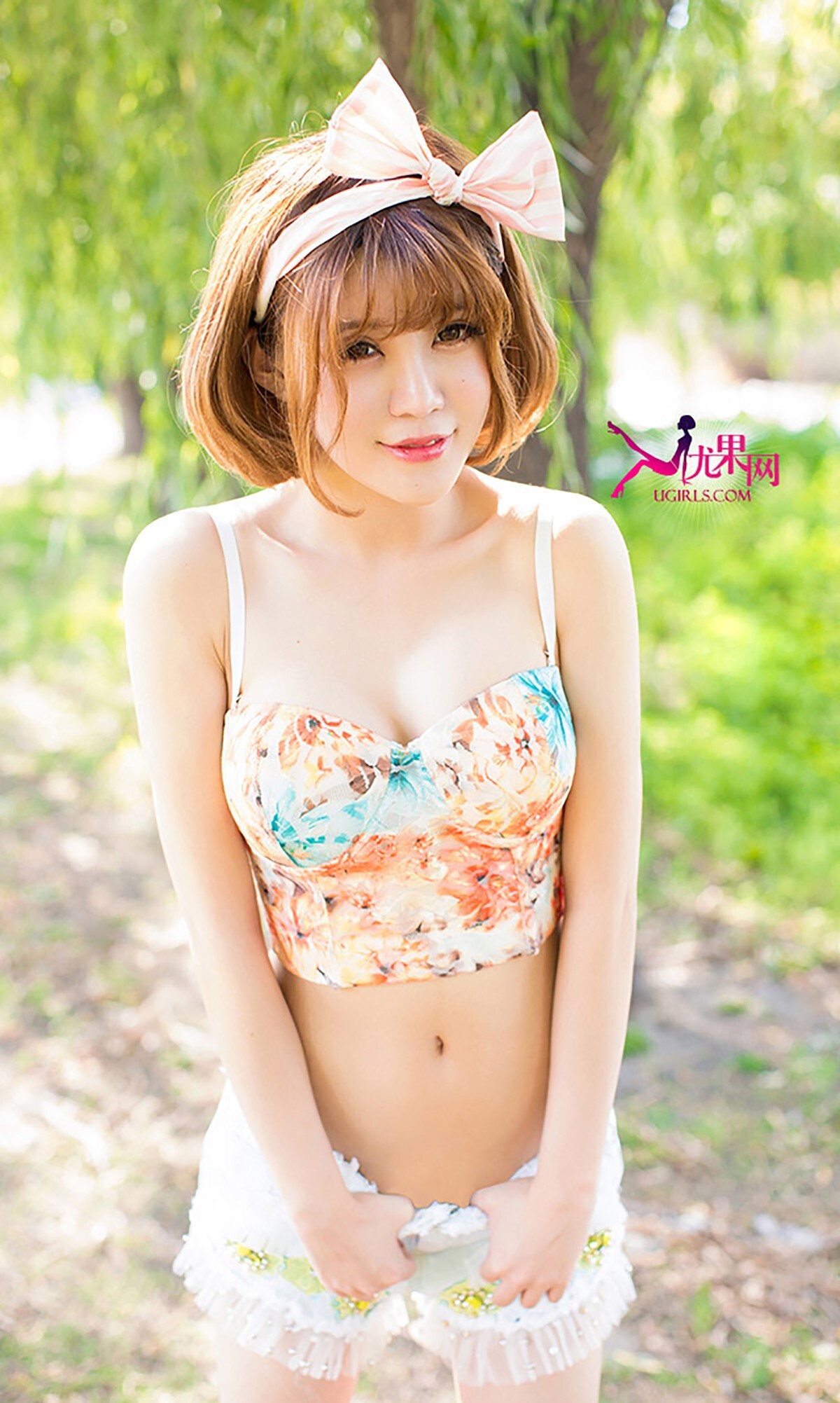 [Ugirls爱尤物]APP2015 No.054 Alin